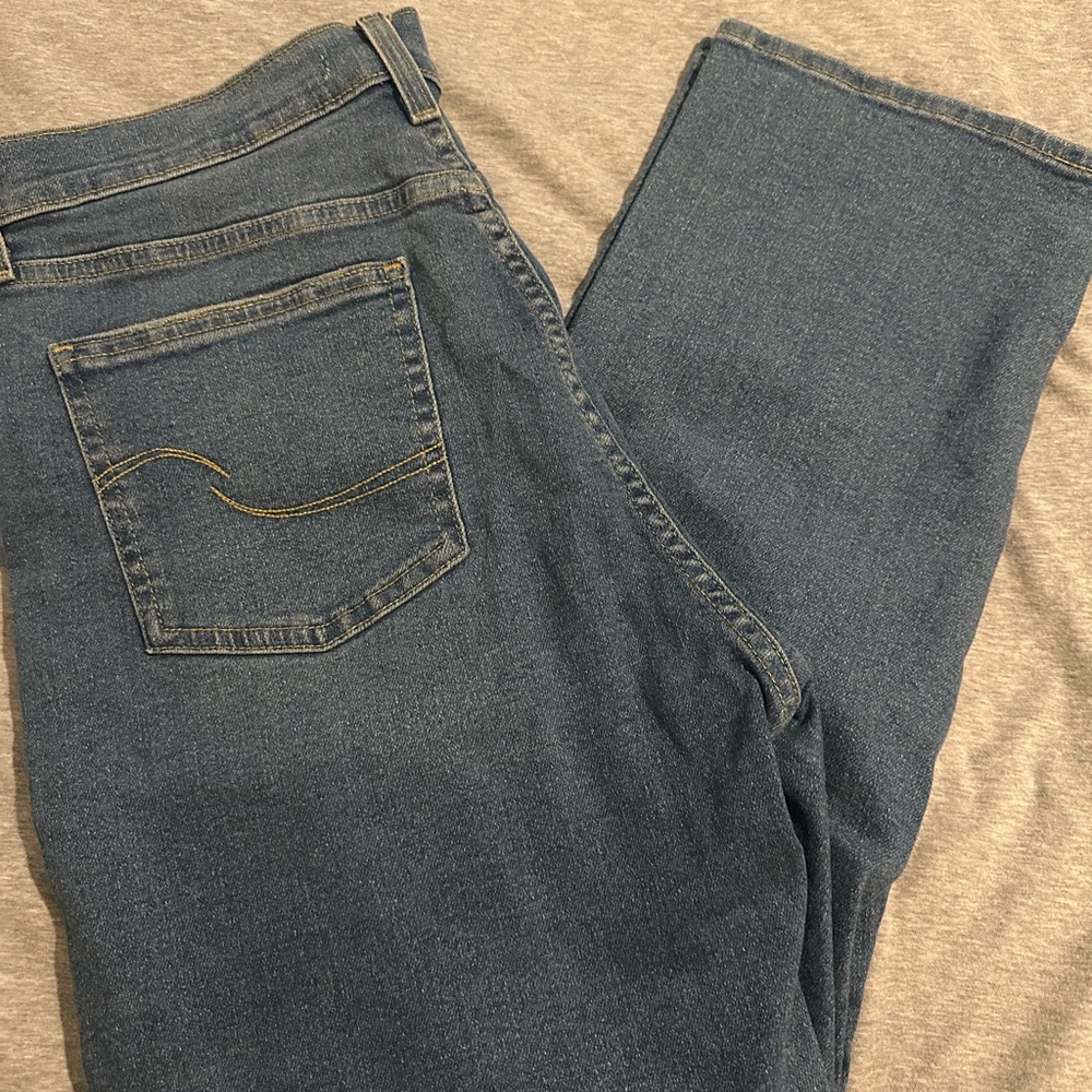 Levi Strauss Women’s Straight Jean - Picture 5 of 5